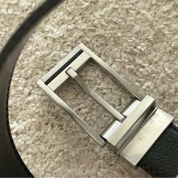 Mens Calvin Klein Reversible Belt - Picture 3 of 11